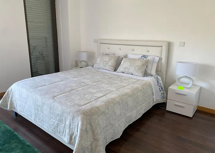 Casa Moinho Vedro Feriehus *